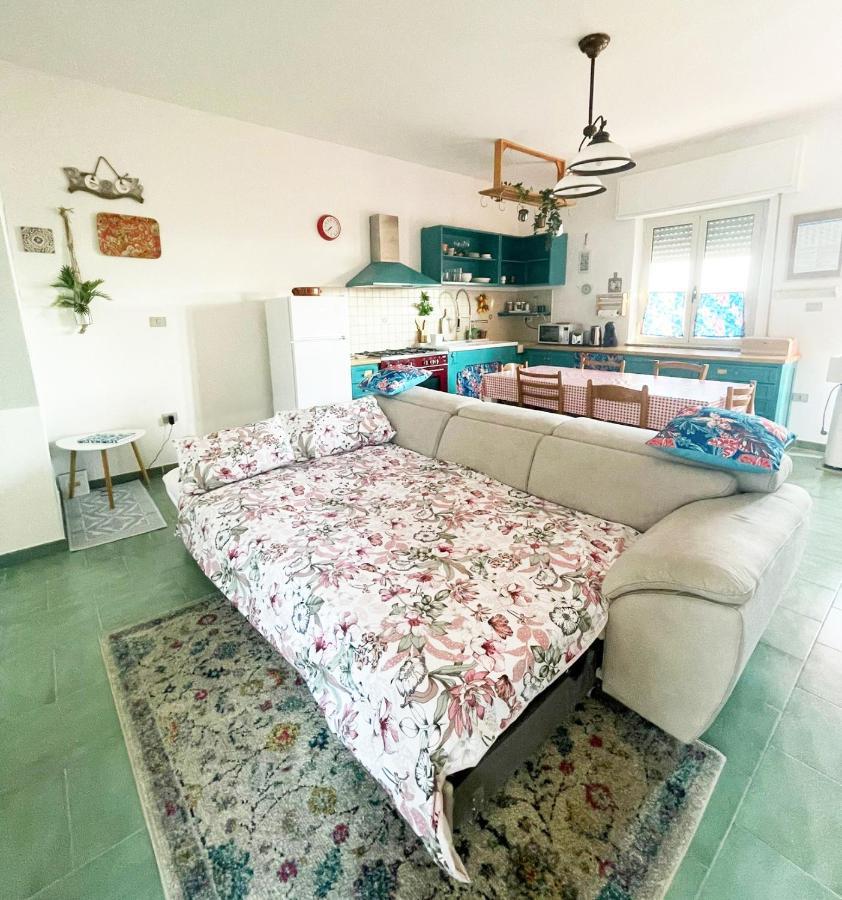 Casa Di Nelia Villa Baratili San Pietro Bagian luar foto