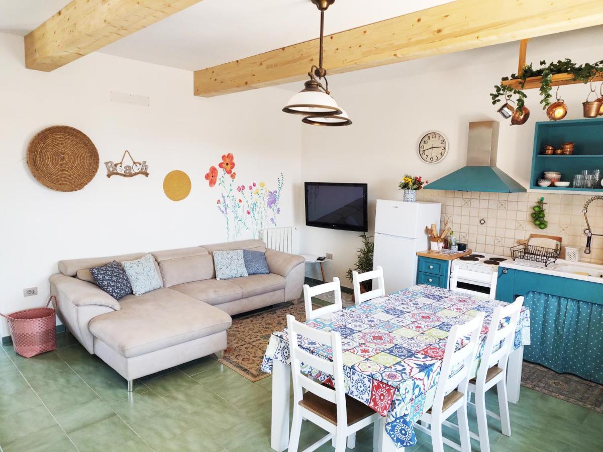 Casa Di Nelia Villa Baratili San Pietro Bagian luar foto